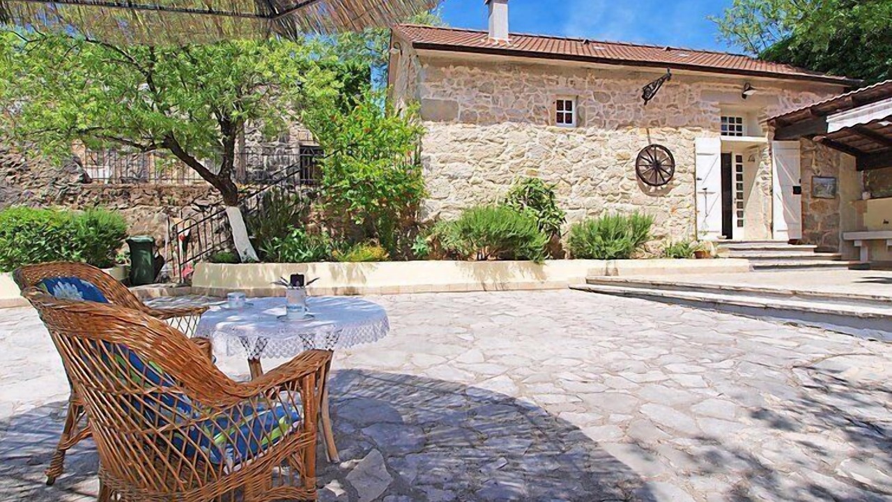 Photo of Outdoor in Siveric