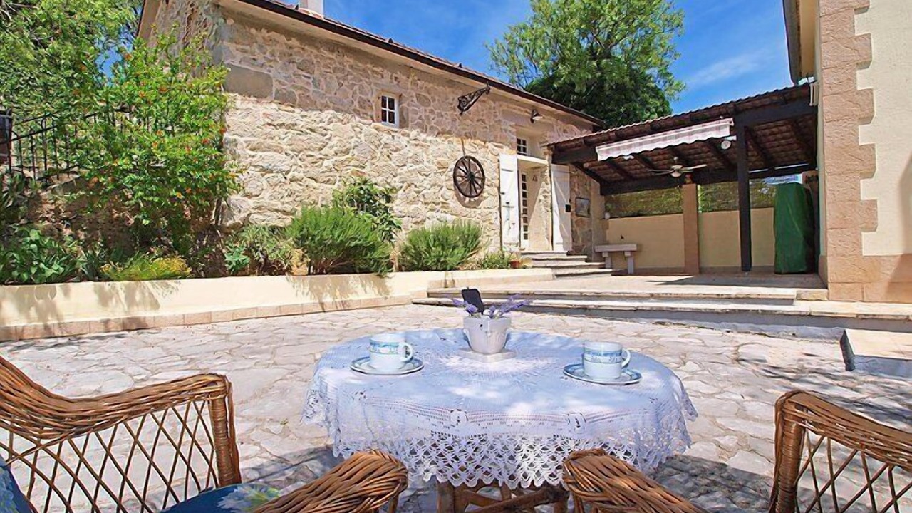 Photo of Outdoor in Siveric