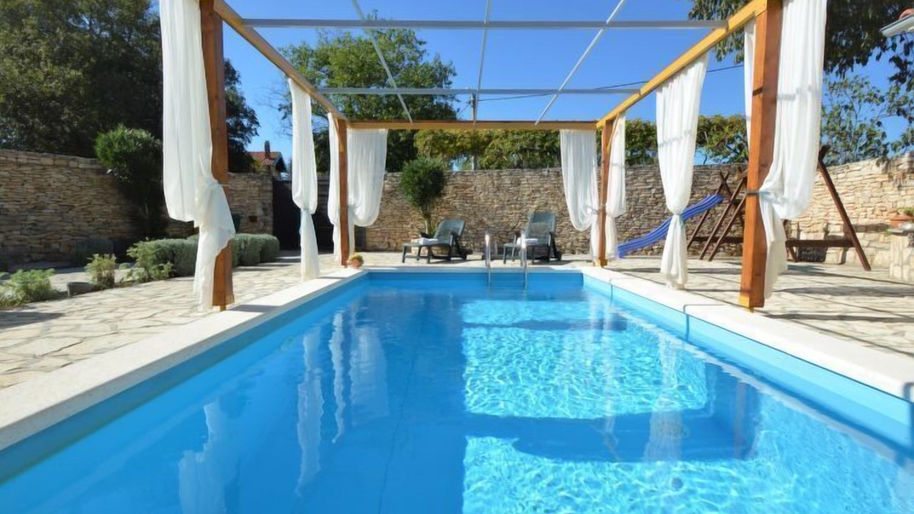 Photo of Outdoor in Promina