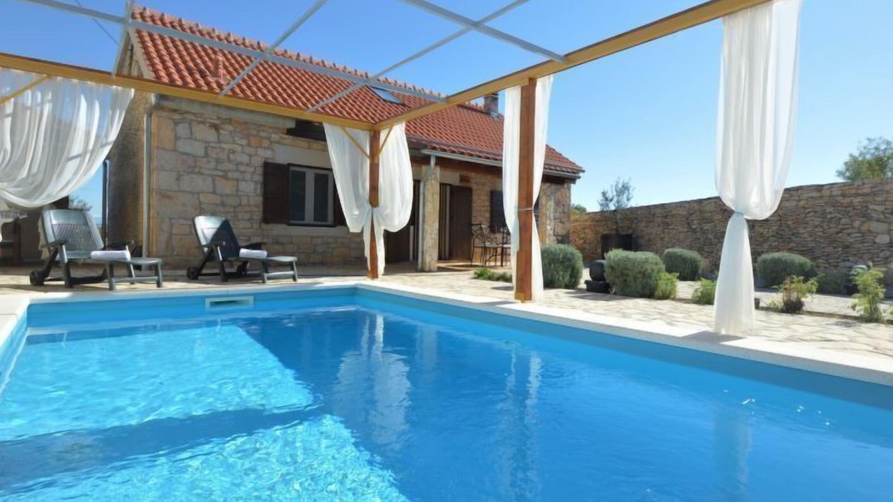 Photo of Outdoor in Promina