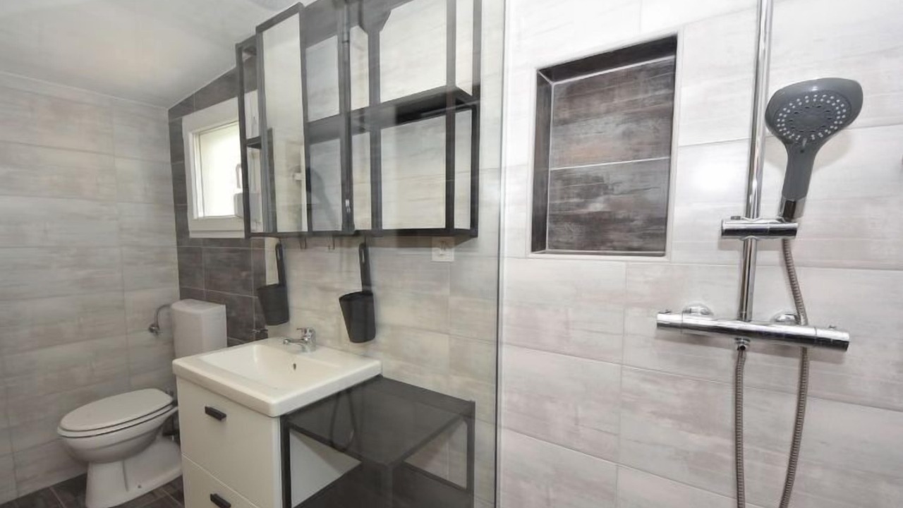 Photo of Bathroom in Sukosan