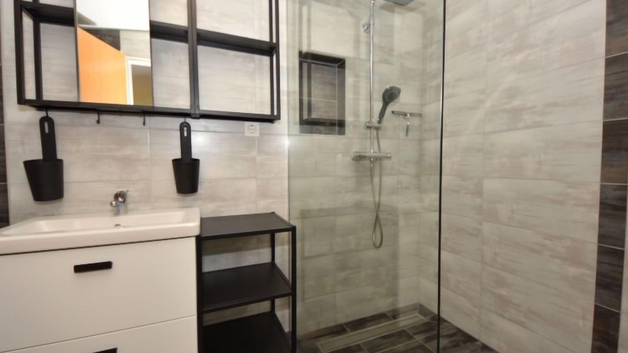 Photo of Bathroom in Sukosan