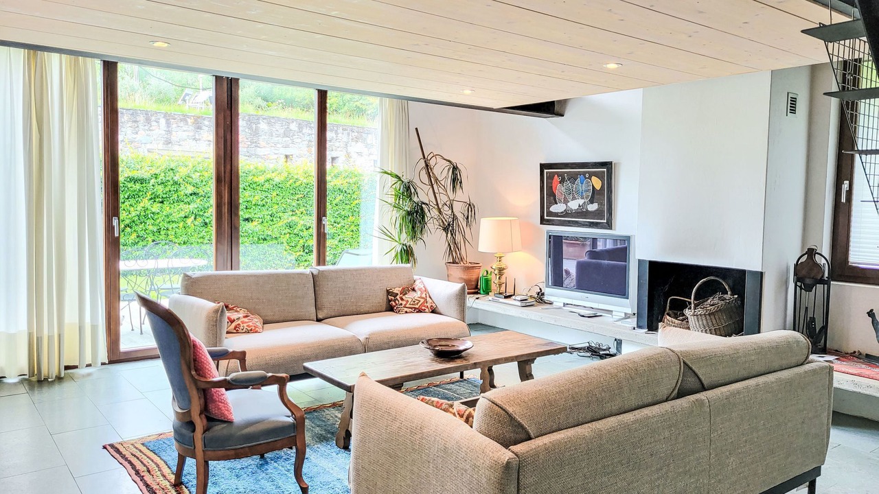 Photo of Livingroom in Agno