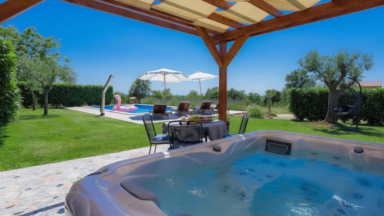 Photo of Outdoor in Vosteni