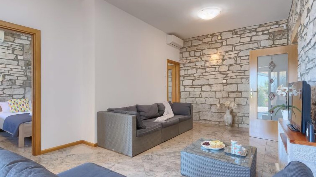 Photo of Livingroom in Vosteni