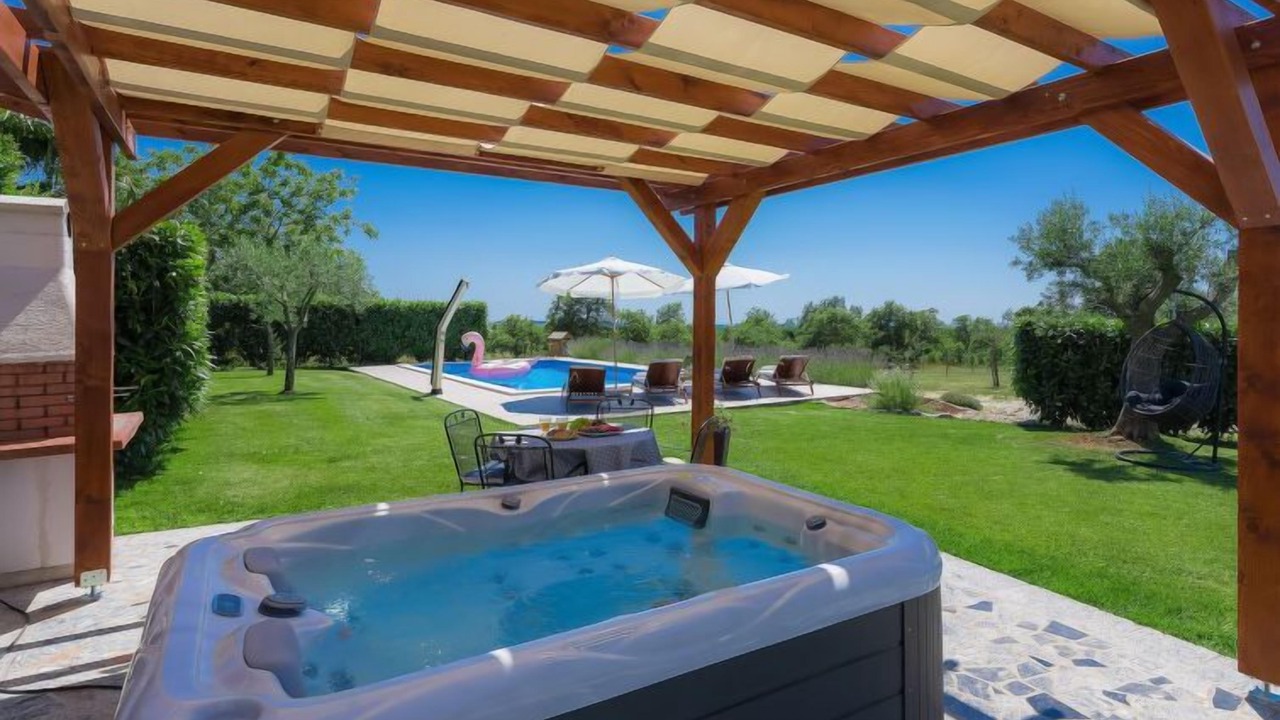 Photo of Outdoor in Vosteni