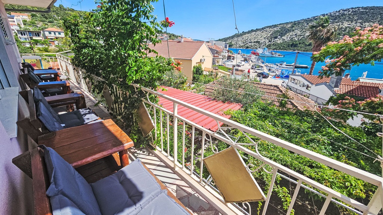 Photo of Outdoor in Vinisce
