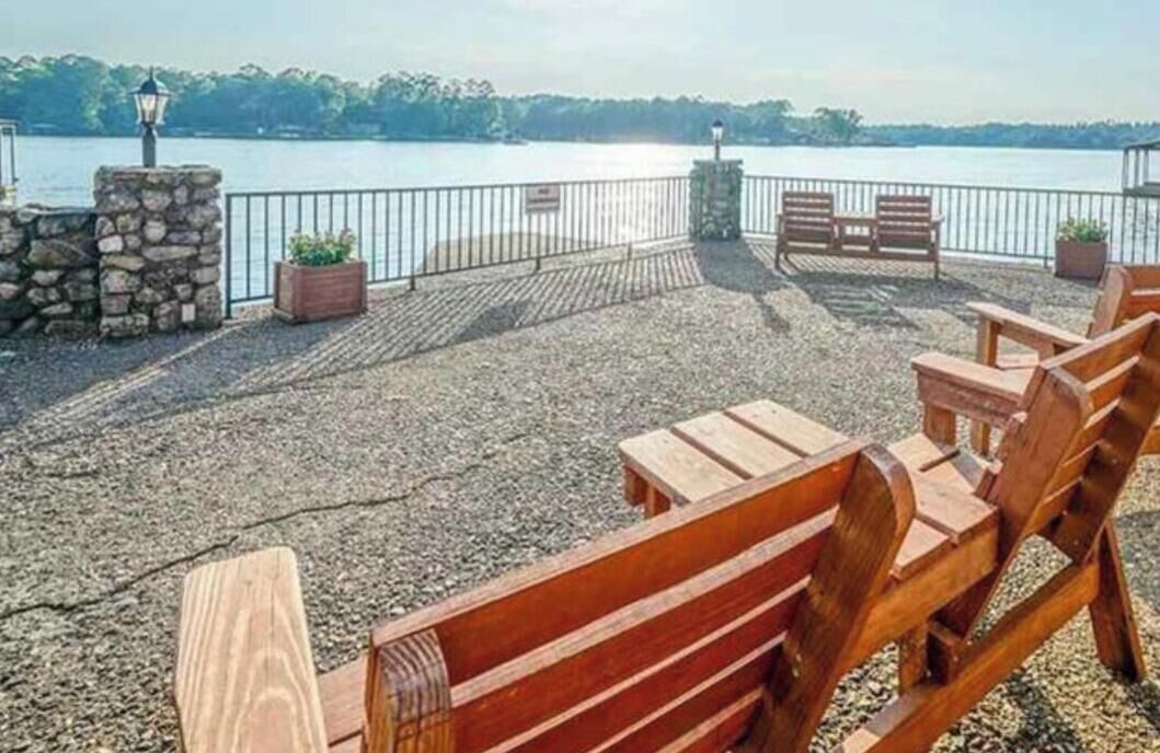 Photo of Outdoor in Mid America