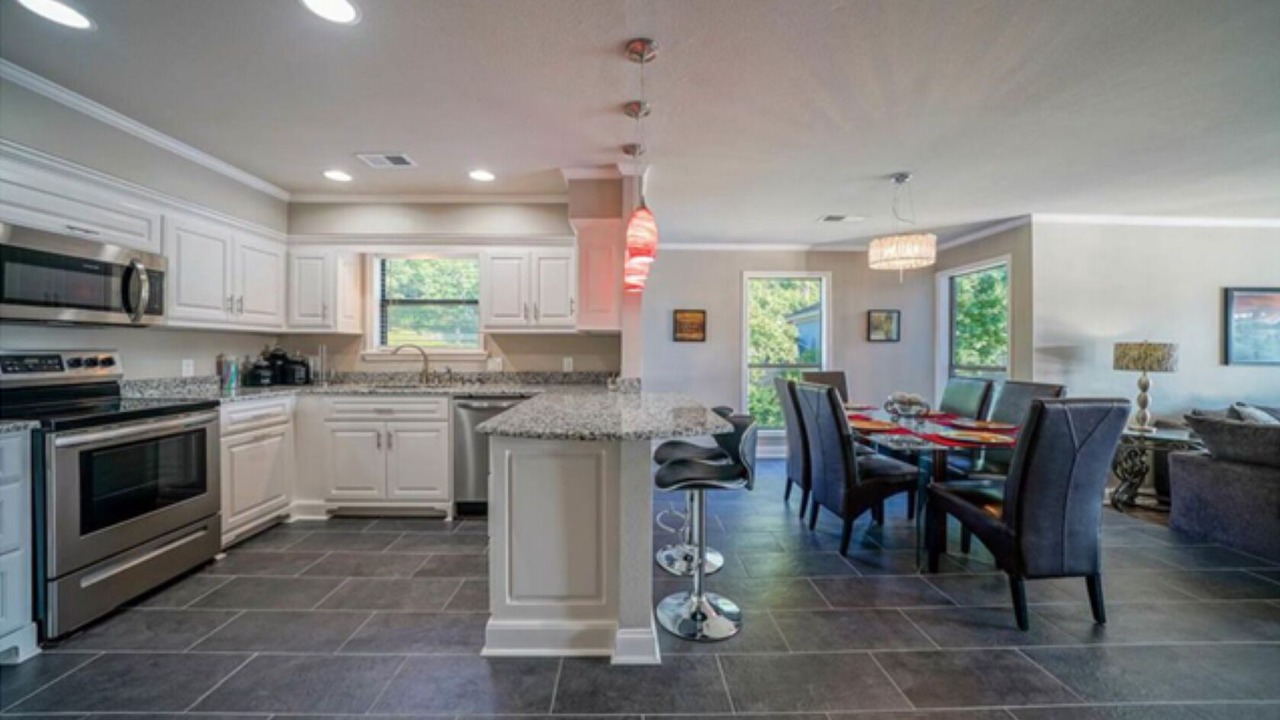 Photo of Kitchen in Mid America