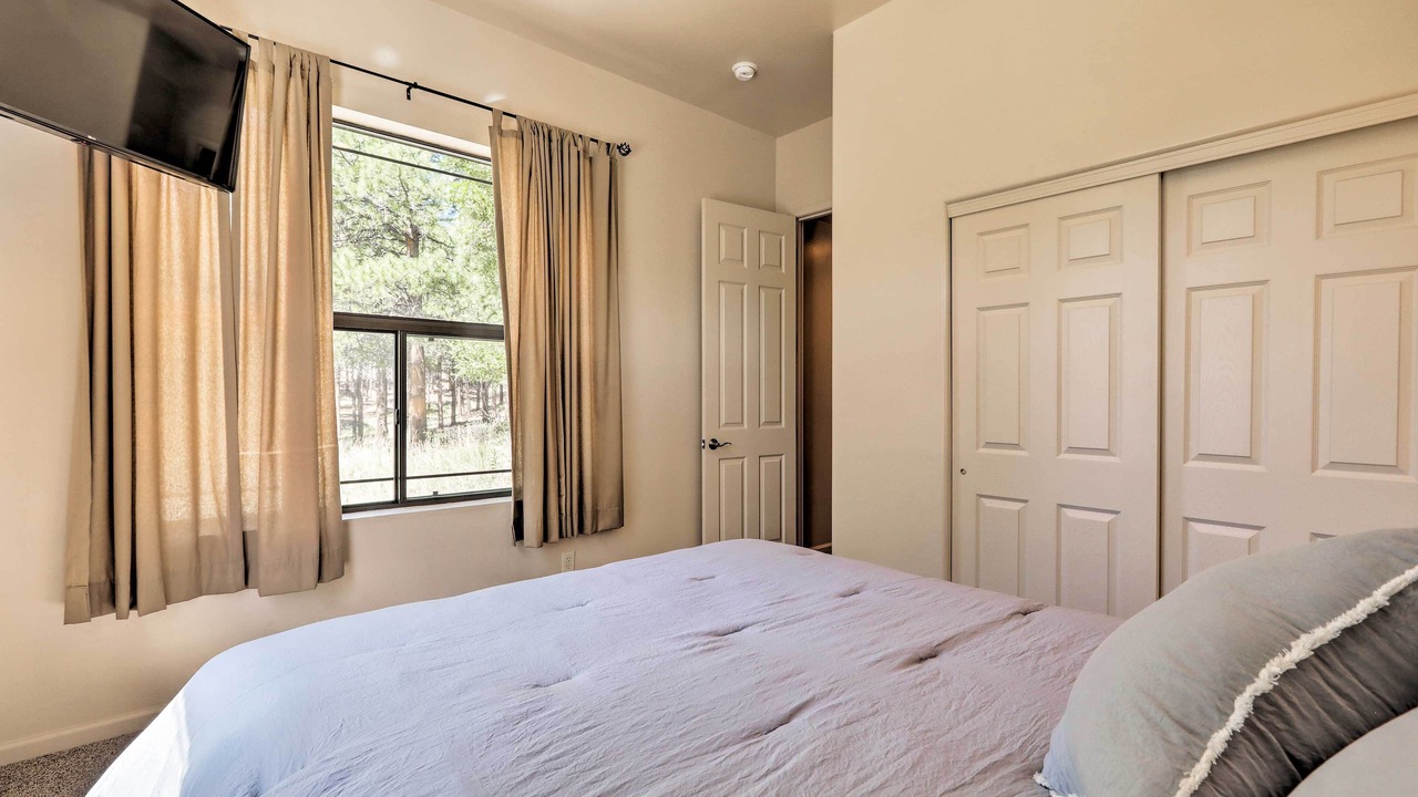 Photo of Bedroom in Ponderosa Trails