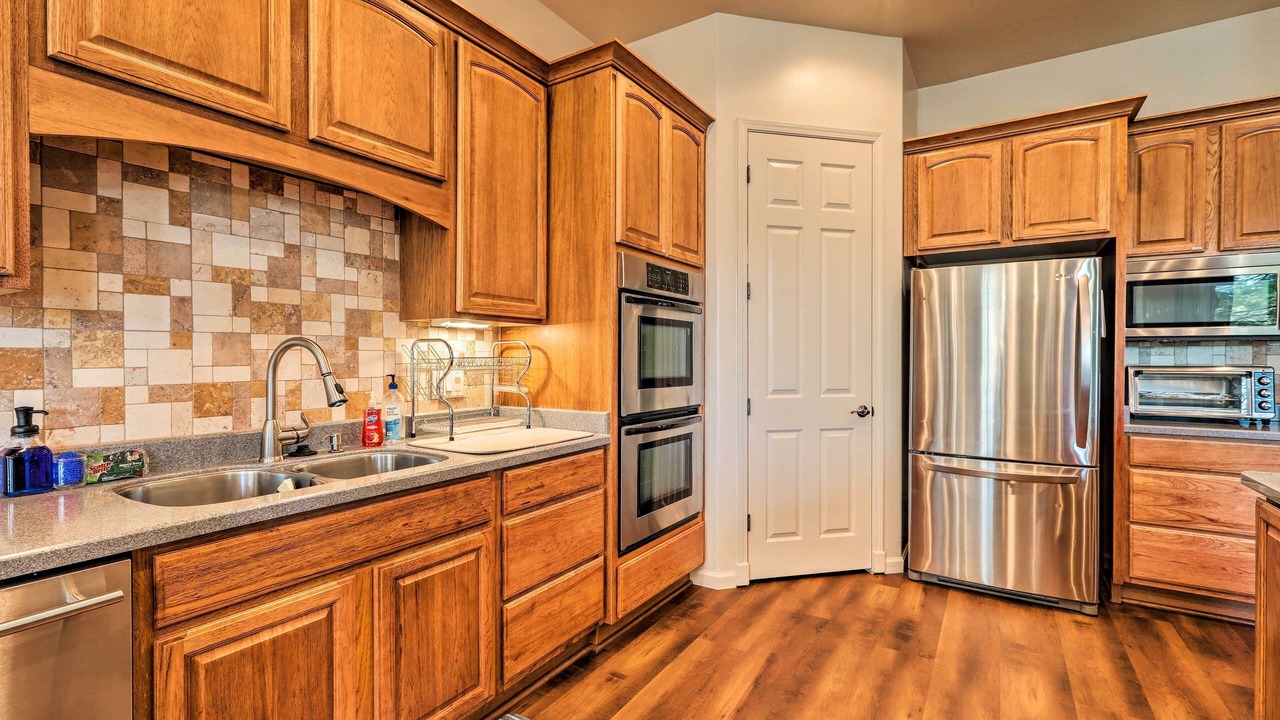 Photo of Kitchen in Ponderosa Trails
