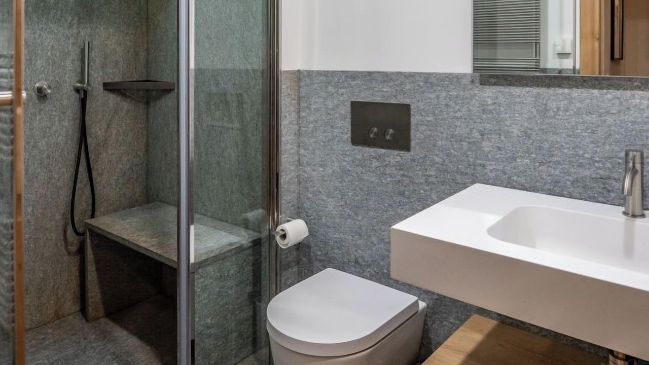 Photo of Bathroom in St. Moritz