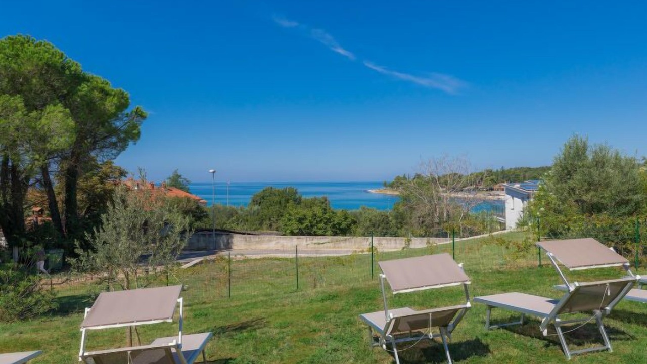 Photo of Outdoor in Krizine
