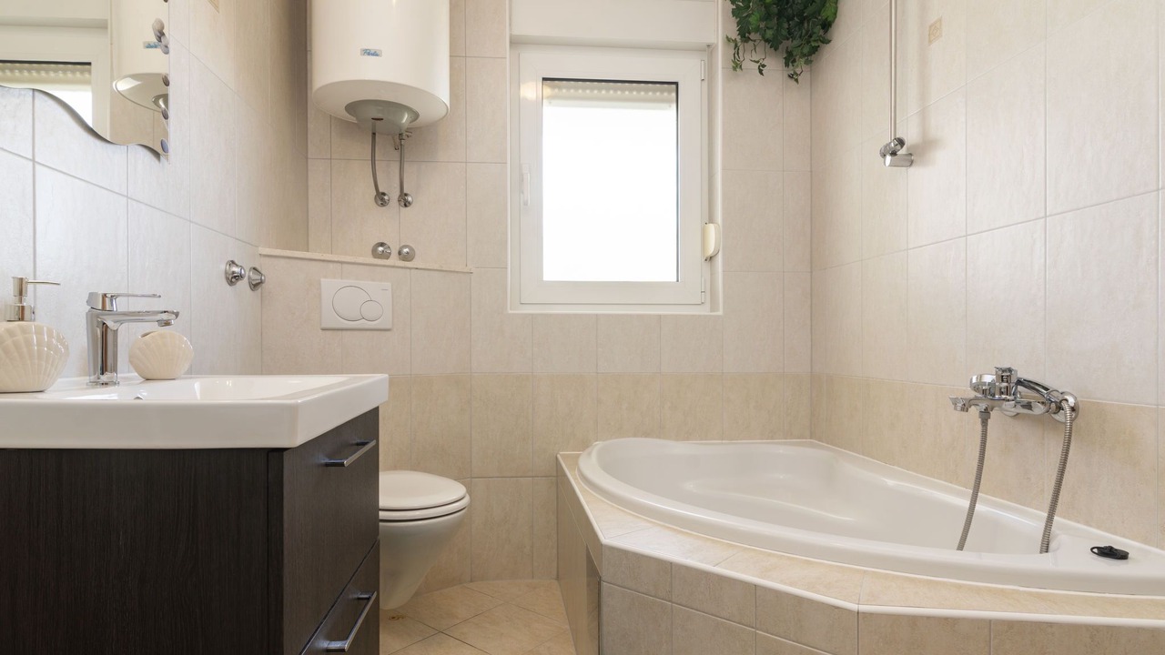 Photo of Bathroom in Slatine
