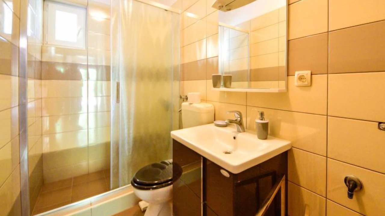Photo of Bathroom in Banjol