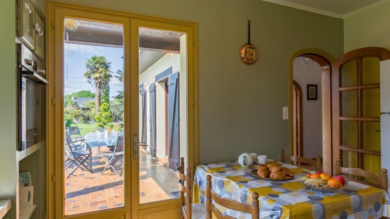 Photo of Bedroom in Tregunc