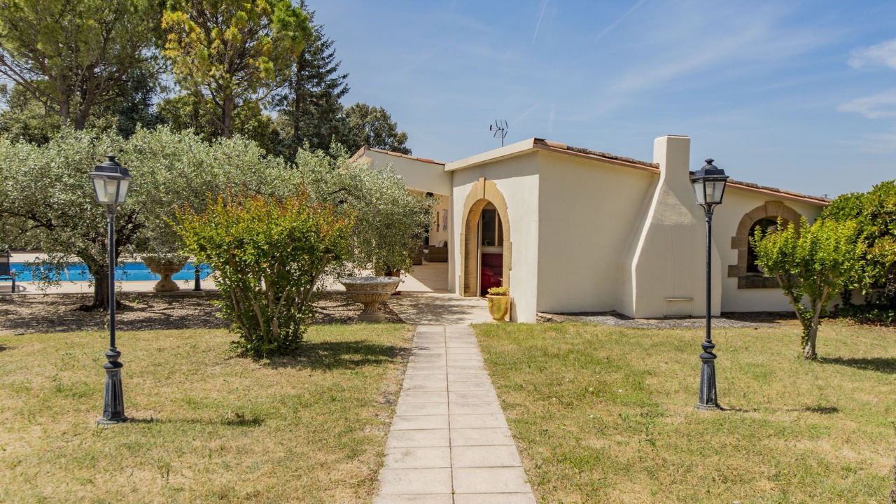 Photo of Outdoor in Cucuron