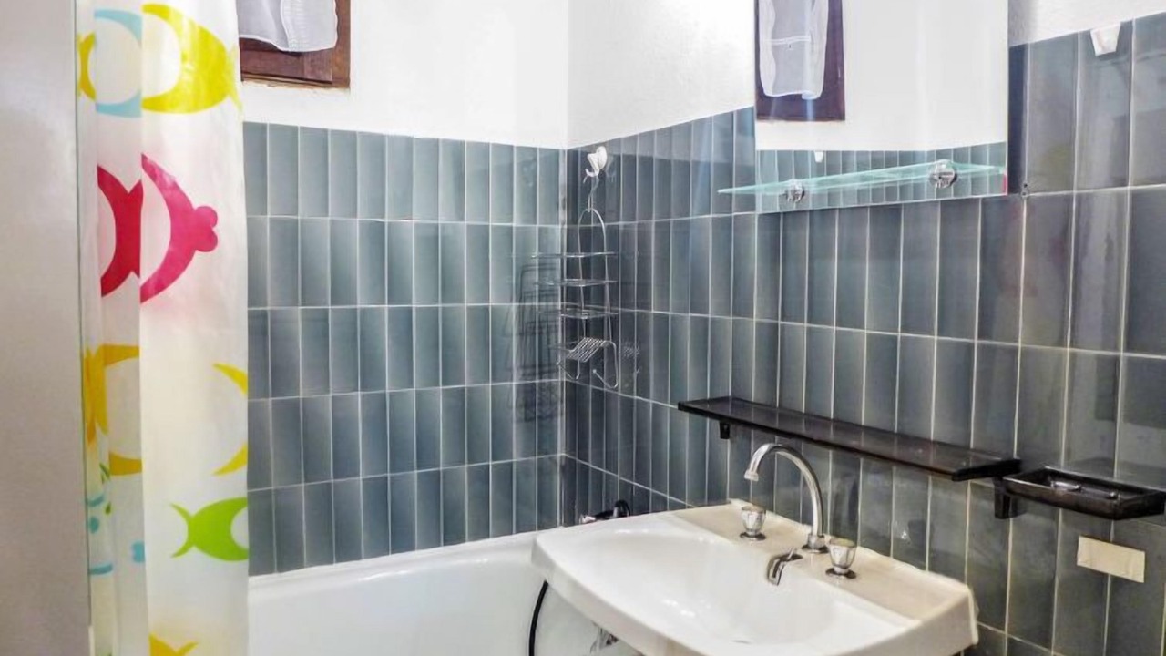 Photo of Bathroom in Gruissan