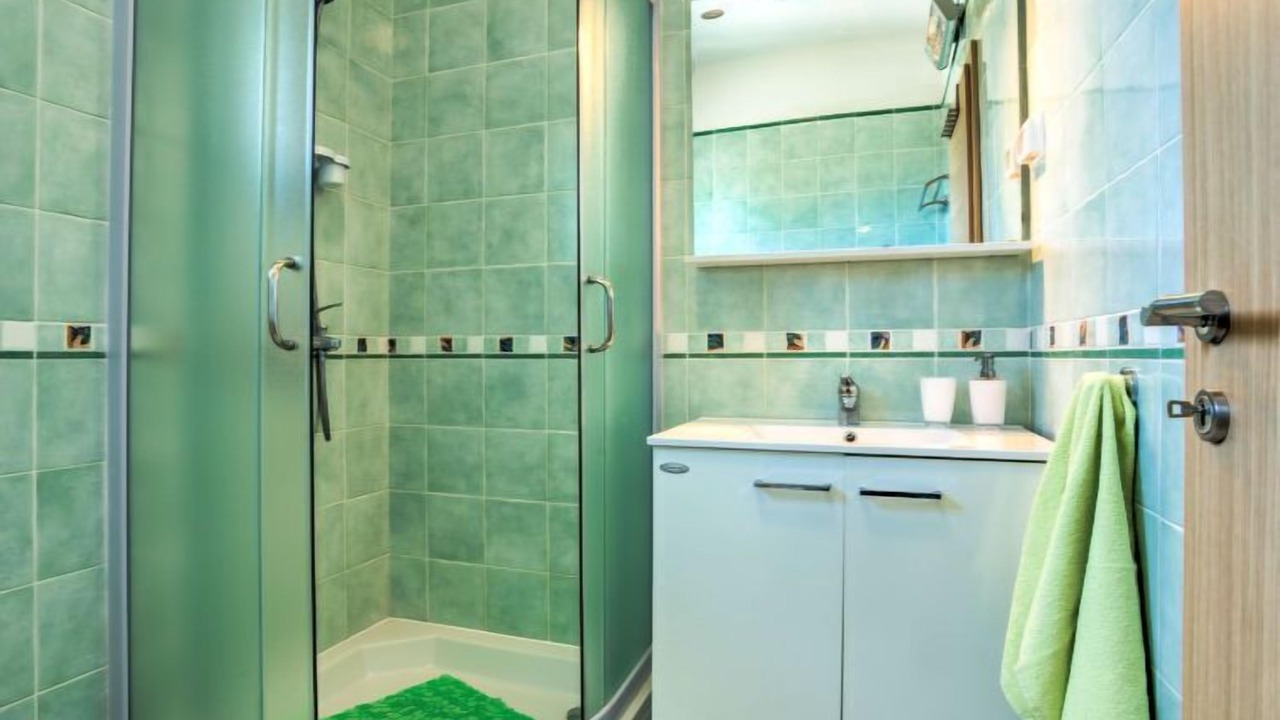Photo of Bathroom in Brsec