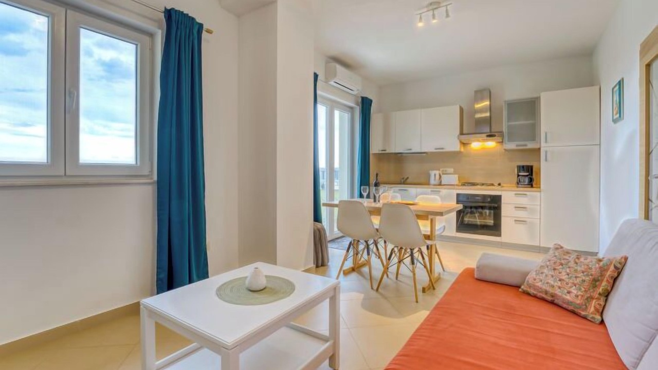 Photo of Livingroom in Brsec