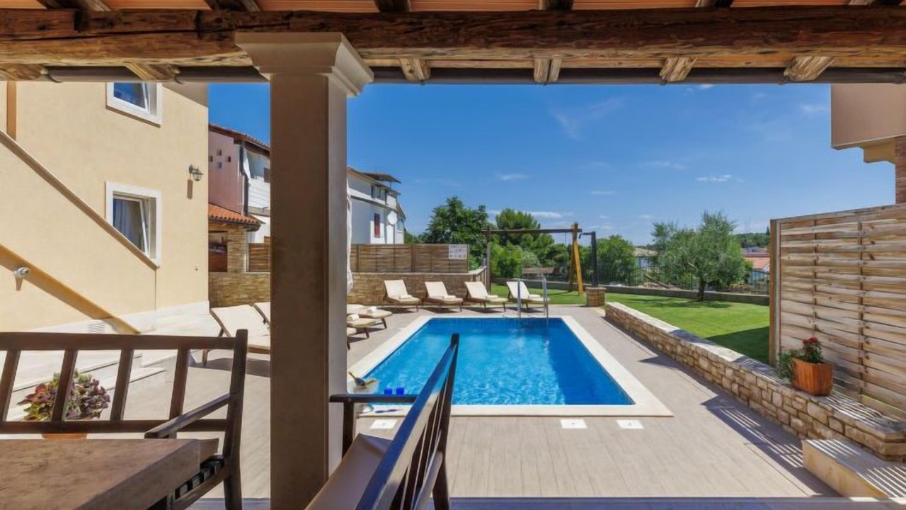 Photo of Outdoor in Stinjan