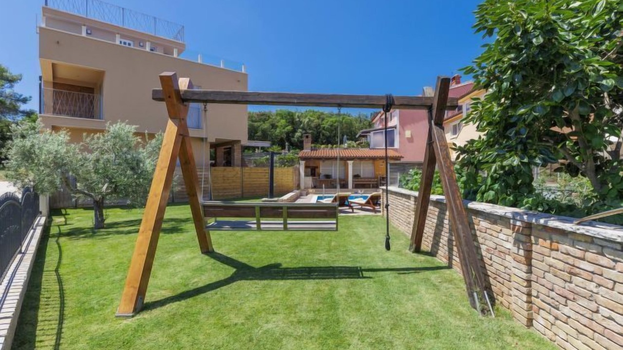 Photo of Outdoor in Stinjan
