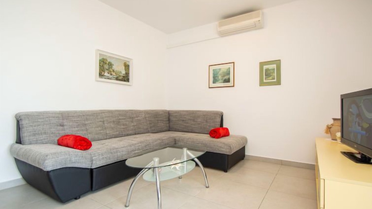 Photo of Livingroom in Tribunj