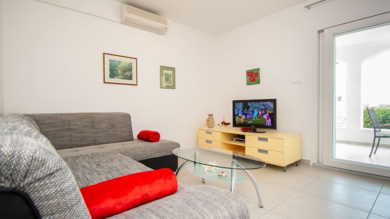 Photo of Livingroom in Tribunj