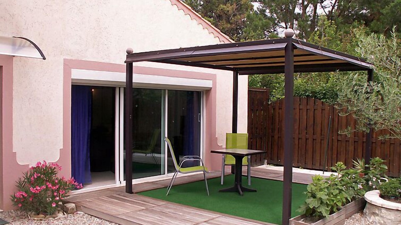 Photo of Others in Caumont-sur-Durance