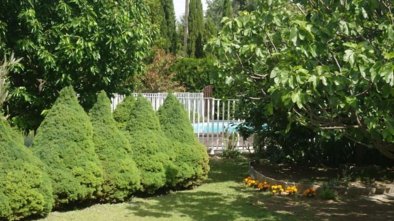 Photo of Outdoor in Caumont-sur-Durance