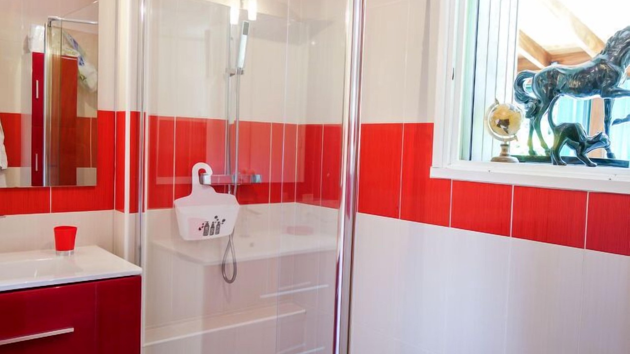Photo of Bathroom in Ploemel
