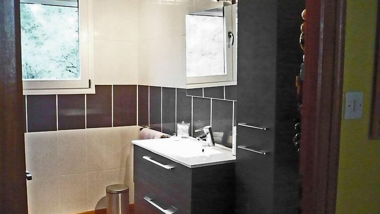 Photo of Bathroom in Ploemel