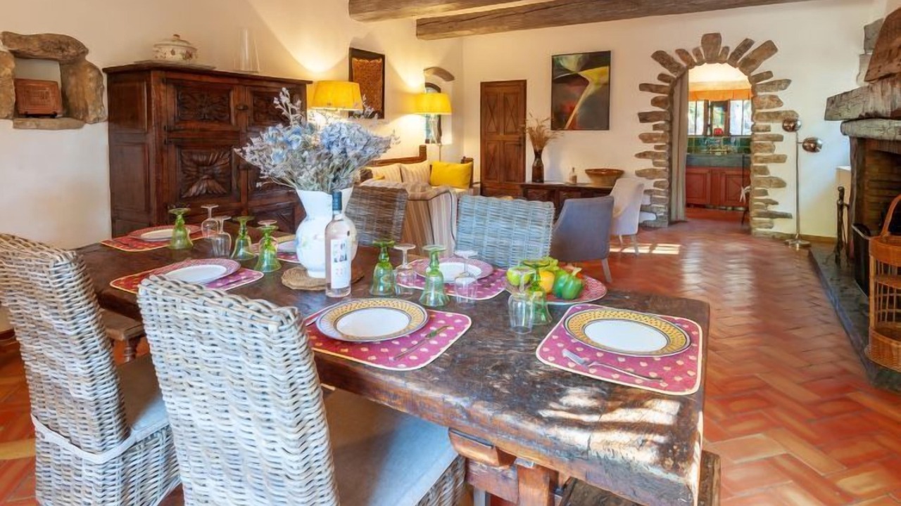 Photo of Bedroom in Menerbes