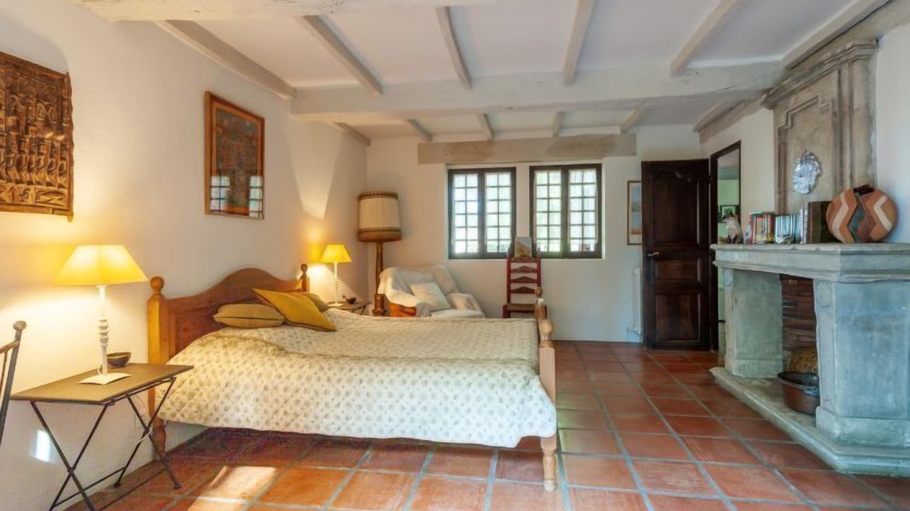 Photo of Others in Menerbes