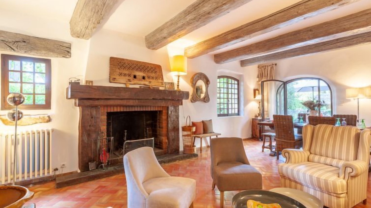 Photo of Livingroom in Menerbes