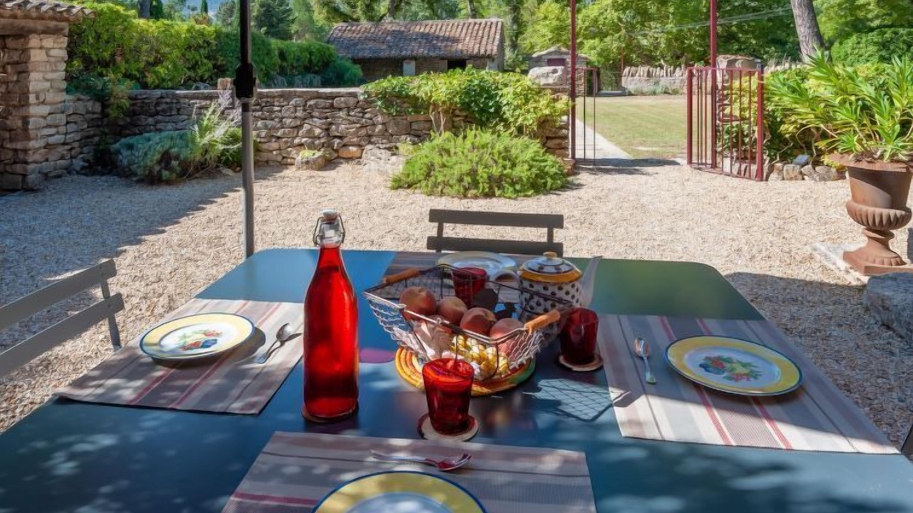 Photo of Others in Menerbes