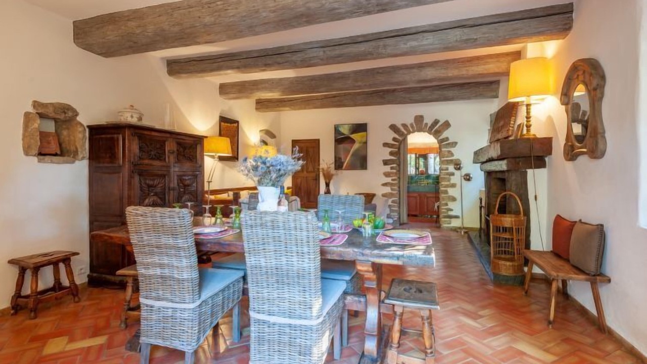 Photo of Bedroom in Menerbes