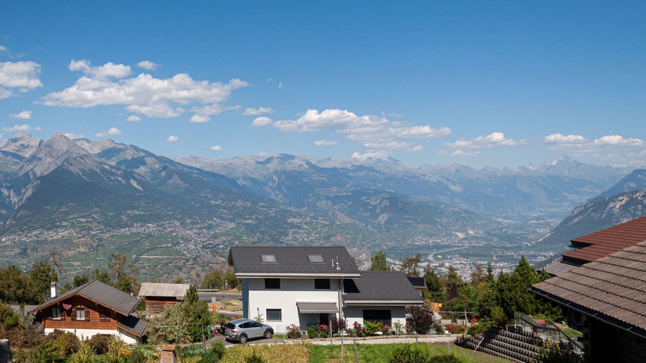 Photo of Others in Saint-Pierre-de-Clages