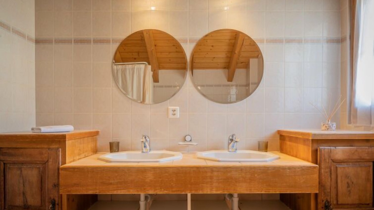 Photo of Bathroom in Ovronnaz