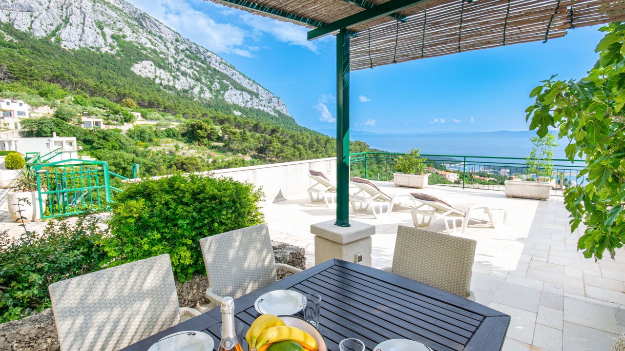 Photo of Others in Makarska