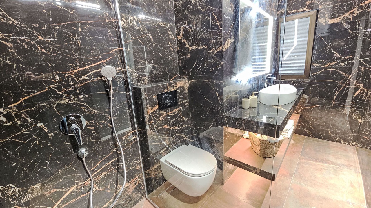 Photo of Bathroom in Okrug Gornji