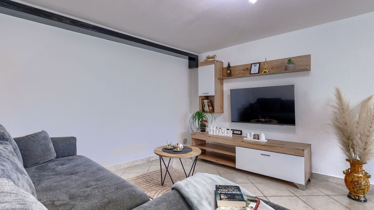 Photo of Livingroom in Krsan