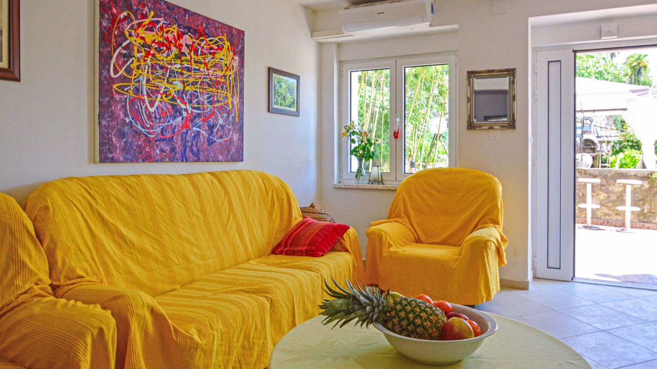 Photo of Livingroom in Bregi