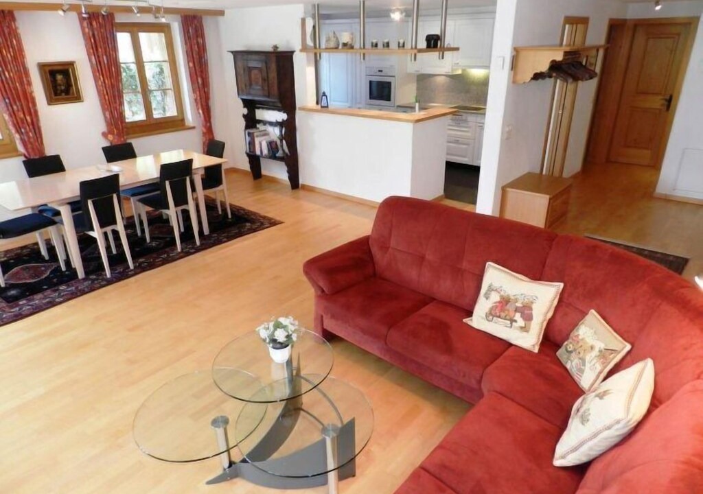 Photo of Livingroom in Saanenmoeser