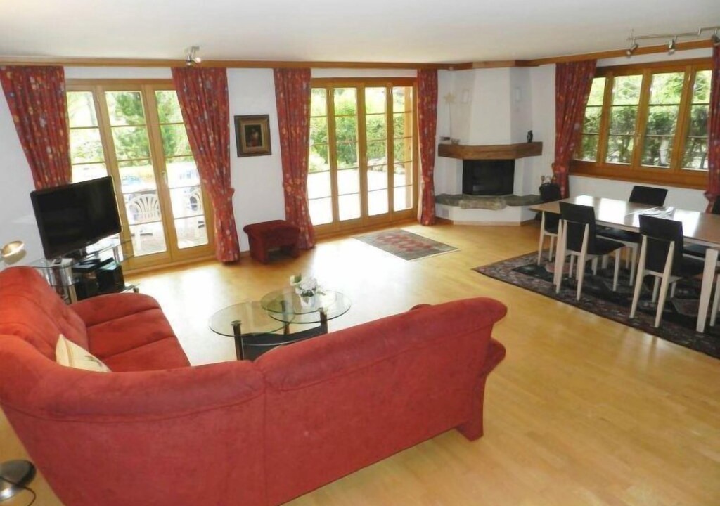 Photo of Livingroom in Saanenmoeser