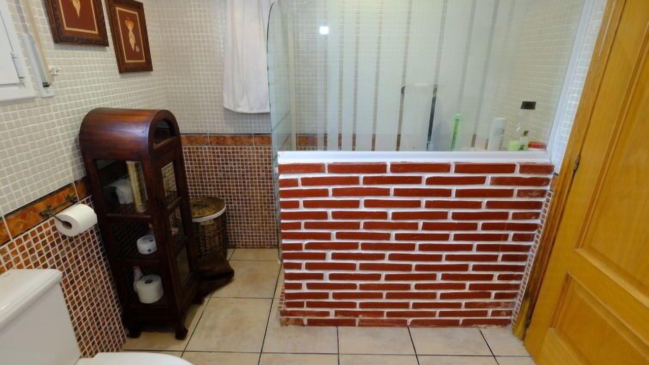 Photo of Bathroom in Miami Platja