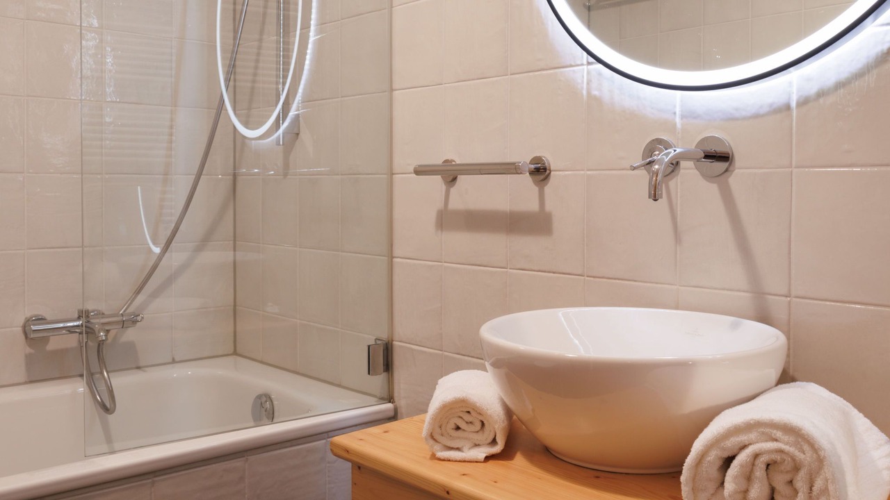Photo of Bathroom in Saint-Pierre-de-Clages