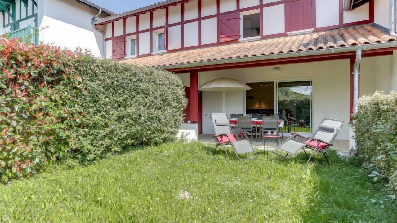 Photo of Others in Sare