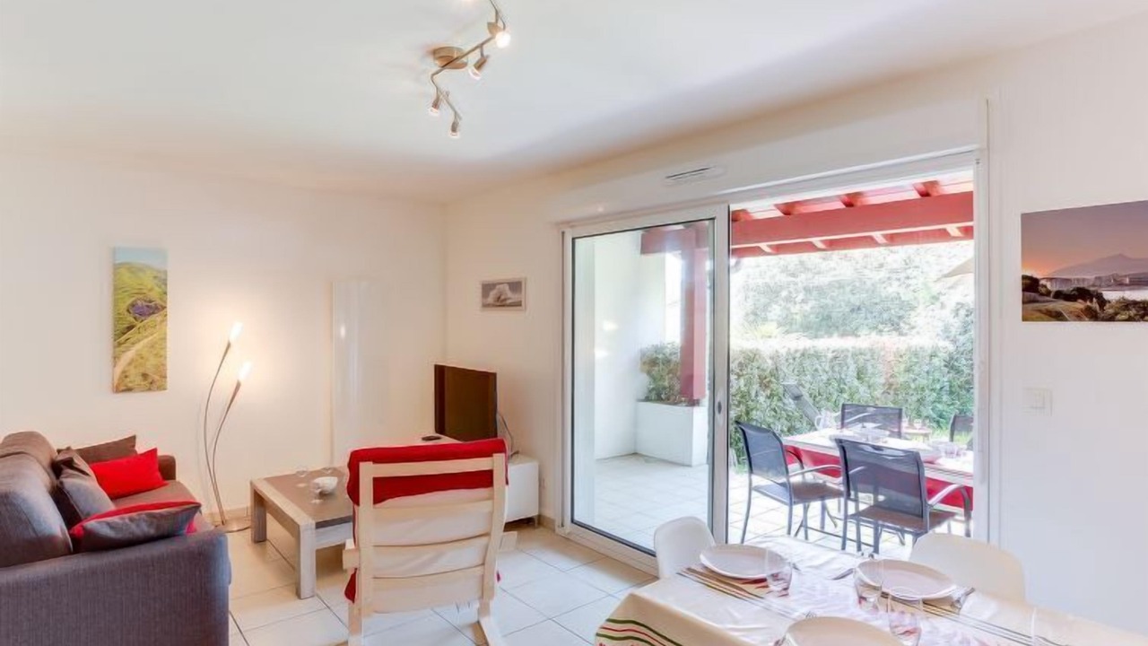 Photo of Livingroom in Sare