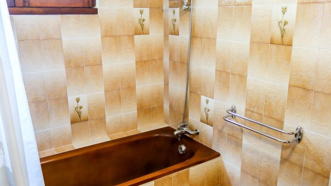 Photo of Bathroom in Salviac